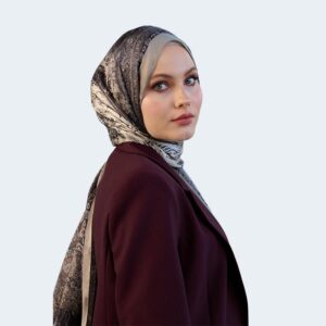 شال حجاب فوال بنقشة على الطراز الهندي ناعمة – مزيج من الحرير والفيسكوز باللون الكريمي