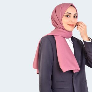 شال حجاب بلمعة خفيفة راقية باللون الوردي