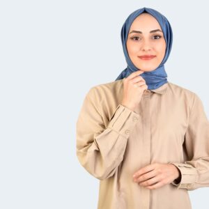 شال حجاب بلمعة خفيفة راقية باللون الأزرق