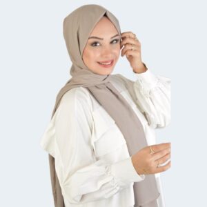 شال حجاب وناعم بملمس مقاوم للتجاعيد باللون البيج