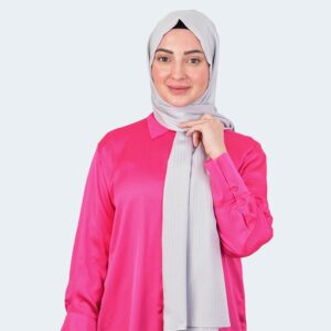 شال حجاب بنقشة خطوط أنيقة باللون الفضي