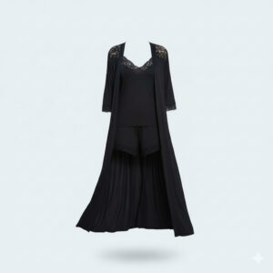 طقم بيجاما فيسكوز مكون من ثلاث قطع بتفاصيل دانتيل رقيقة من شورت، بلوزة بحمالات رفيعة، وروب متناسق