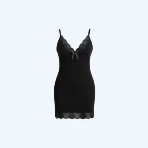 فستان لانجري أسود ناعم – قماش مريح بتفاصيل دانتيل أنيقة